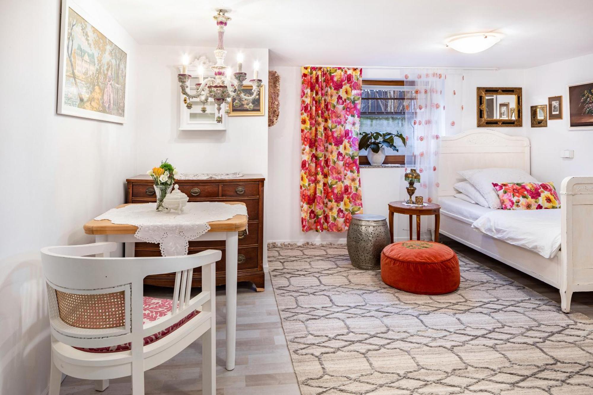 Gaestehaus - Im Gaertle 2 Niederrotweil Экстерьер фото